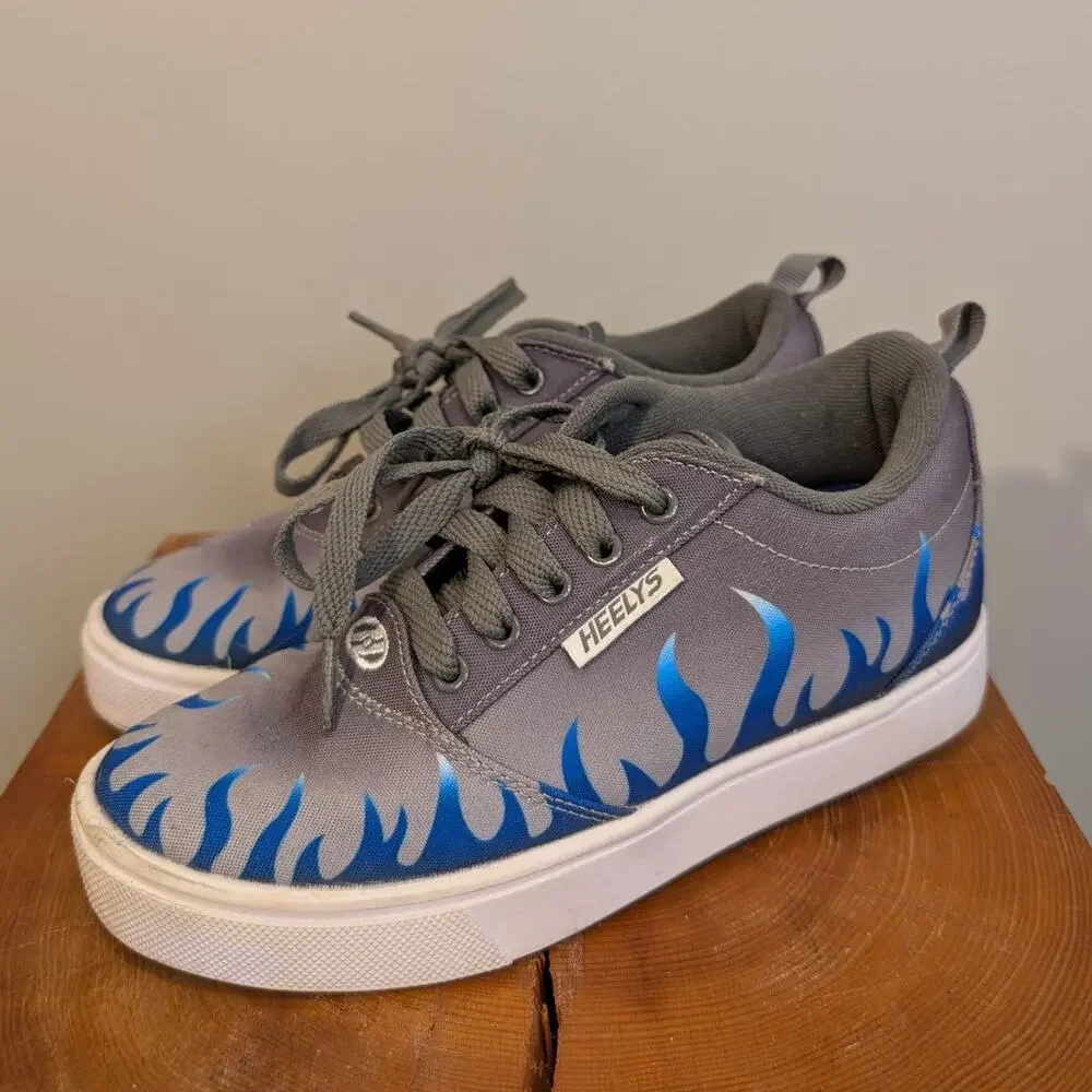 Heelys Pro 20 Prints Skate Shoes Gray/Blue Flames - Size 4Y